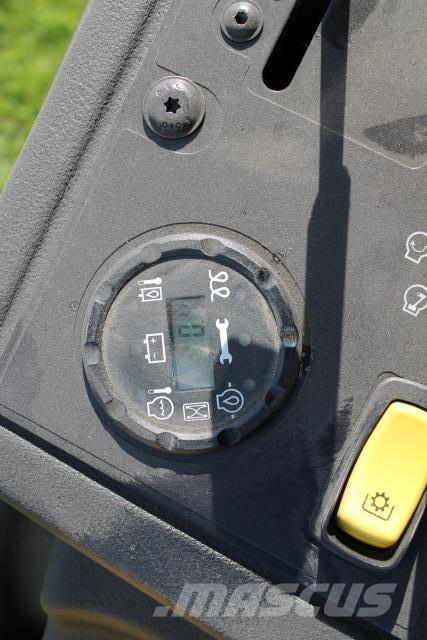 John Deere Z997R Kompaktné traktory