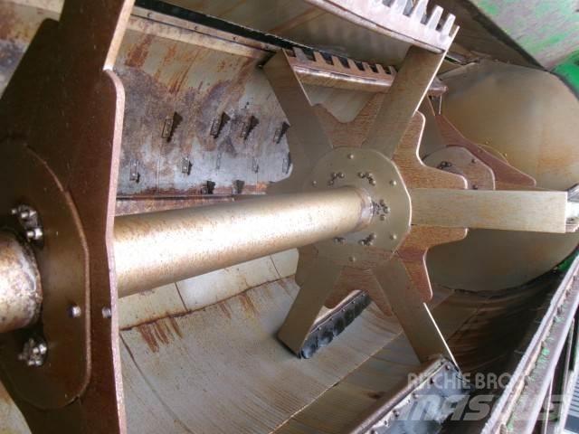 Keenan MF380 Samozberacie vozy