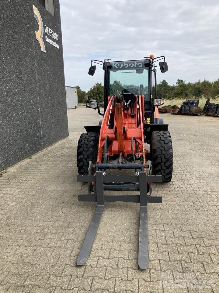 Kubota R070 Mininakladače