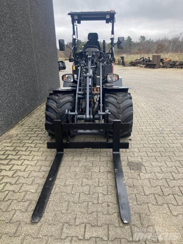 Kubota RT280 Mininakladače