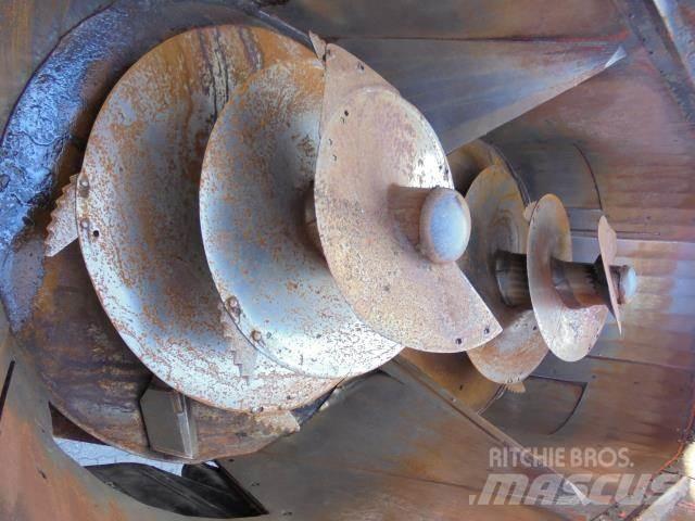 Kuhn 45 M3 Samozberacie vozy