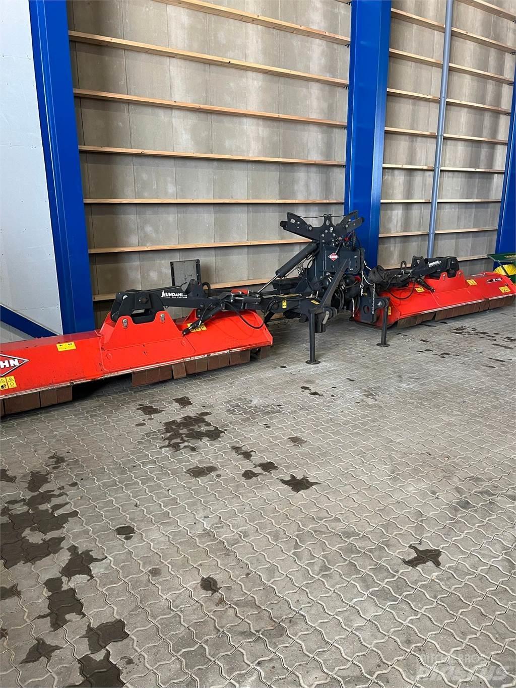 Kuhn BP 8300 Žacie stroje
