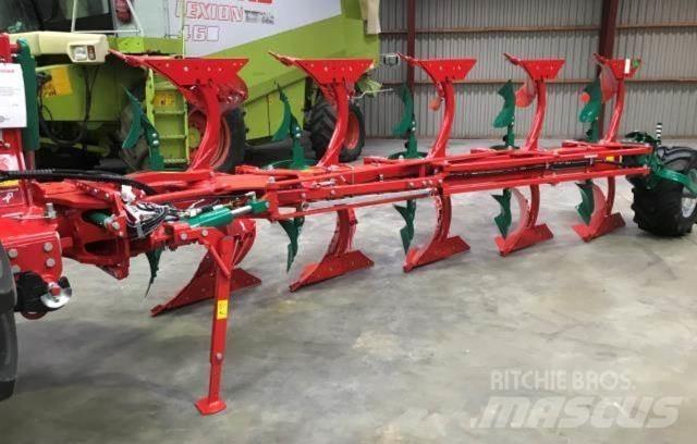 Kverneland 3300S Dvojstranné pluhy