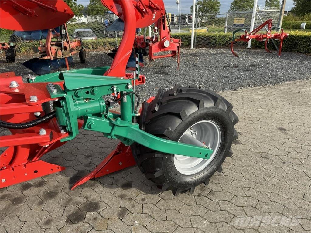 Kverneland 3300S Dvojstranné pluhy