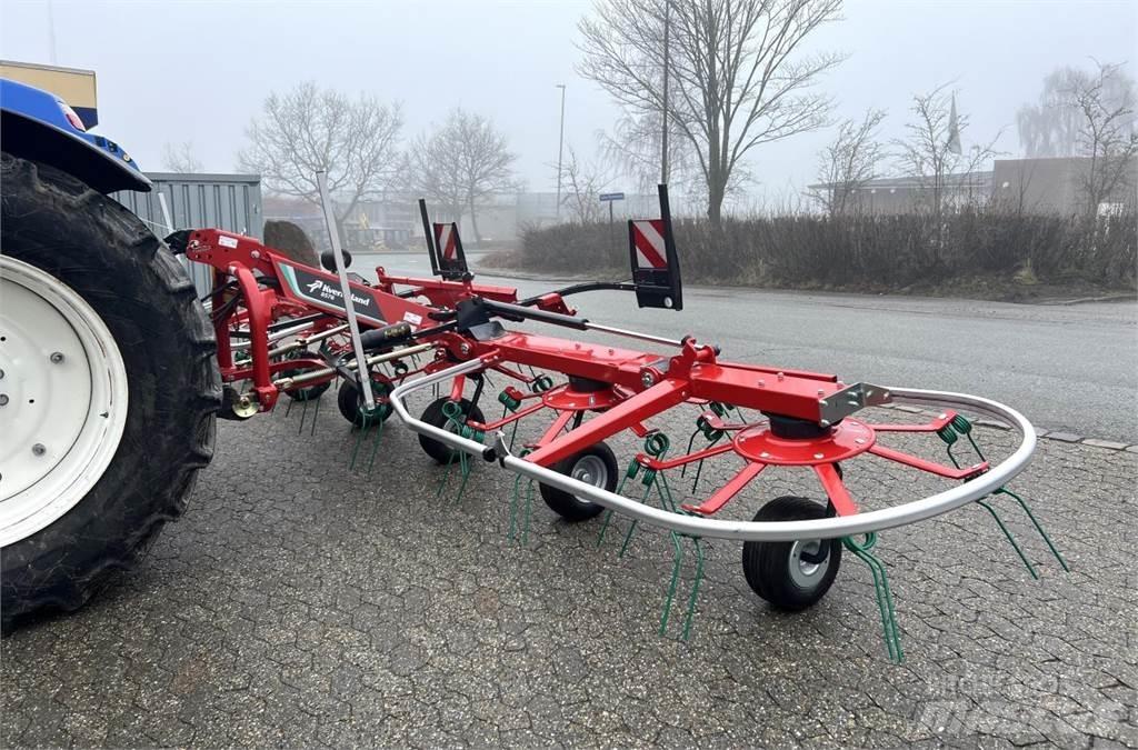Kverneland 8576 Obracače a zhrabovače sena