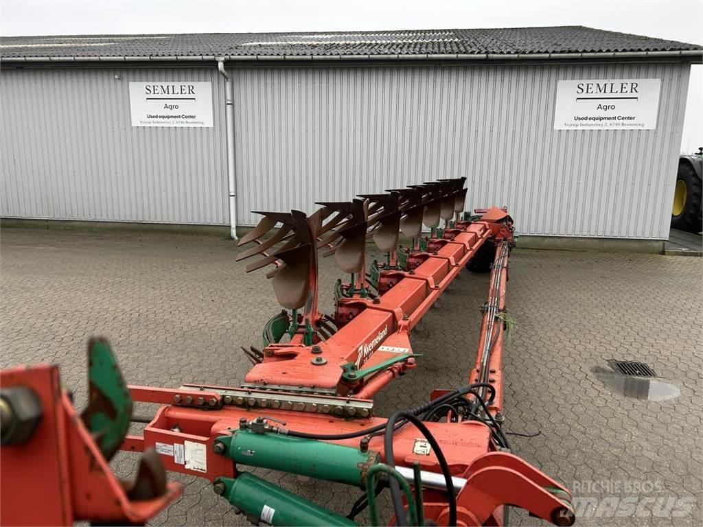 Kverneland PB100 Dvojstranné pluhy