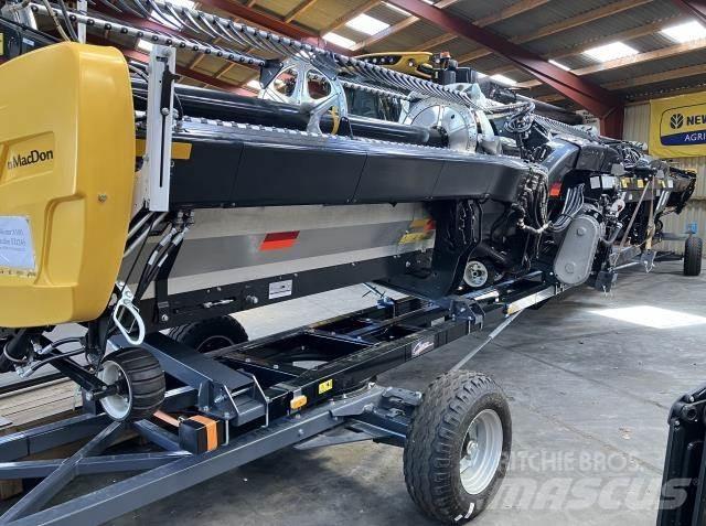 MacDon FD245 Kombajnove hlavice