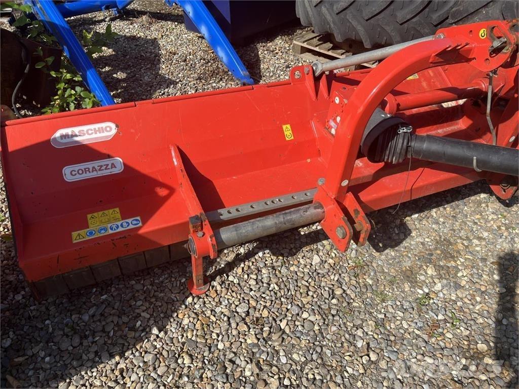 Maschio CORAZZA Žacie stroje