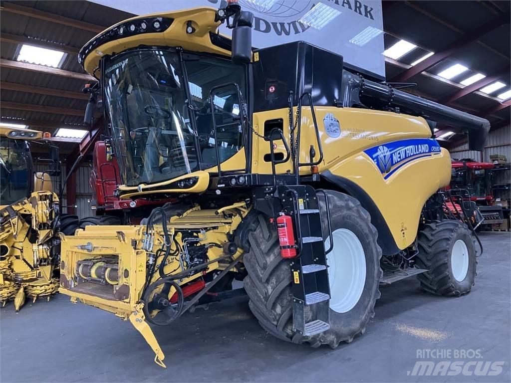 New Holland CR9.80 Kombinované zberacie stroje