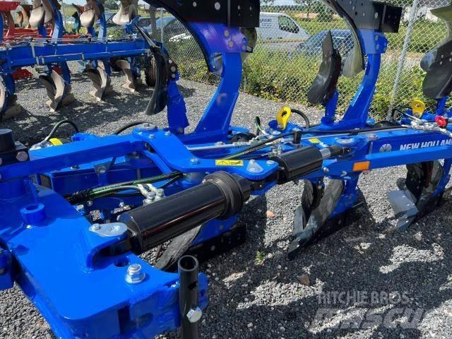New Holland PHVH4 Dvojstranné pluhy