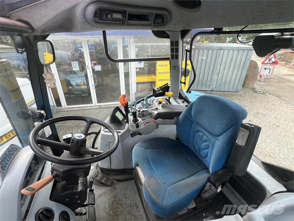 New Holland T6080 Traktory