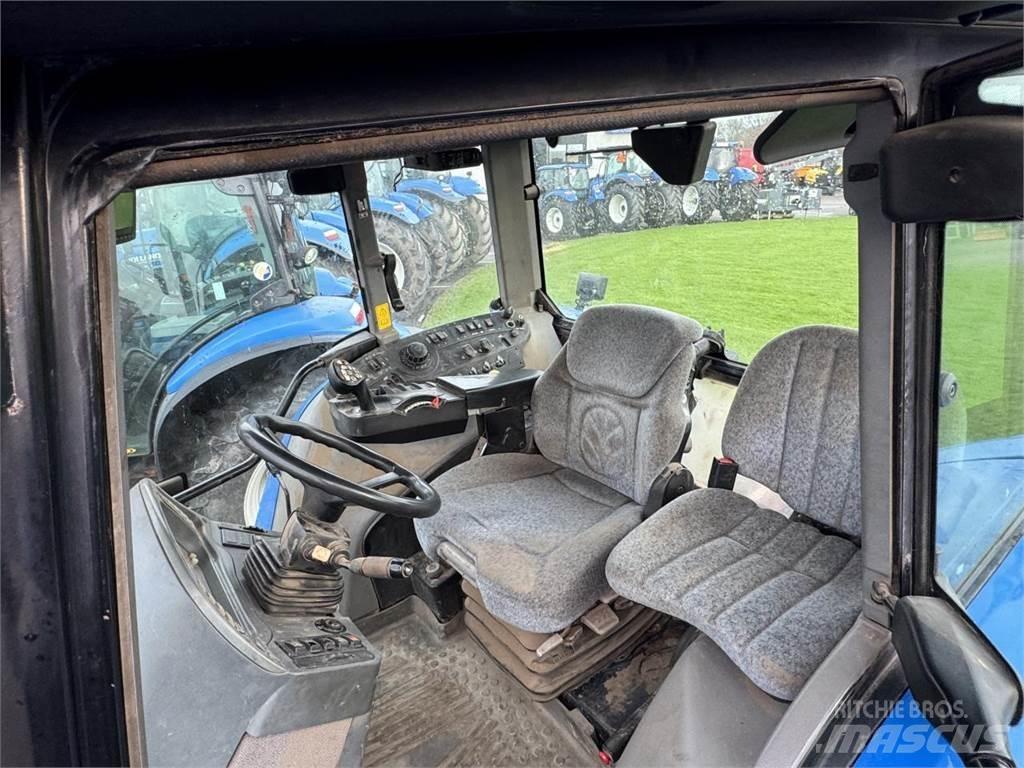 New Holland T7550 Traktory