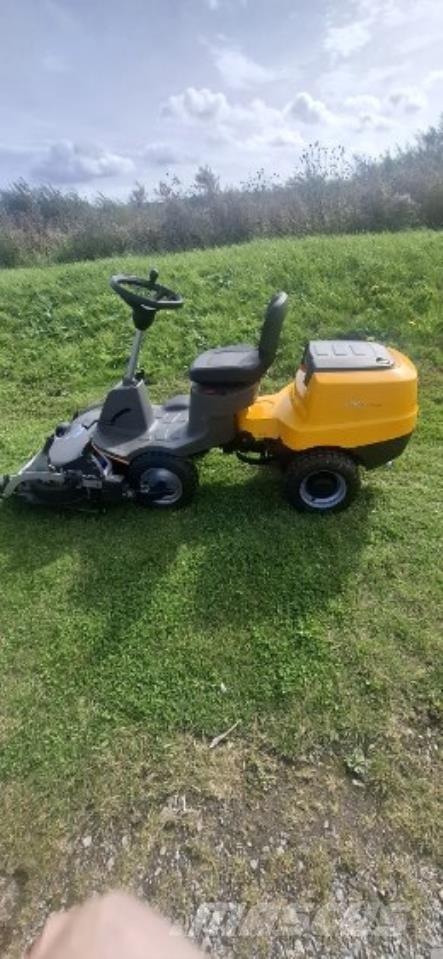 Stiga 320 Kompaktné traktory