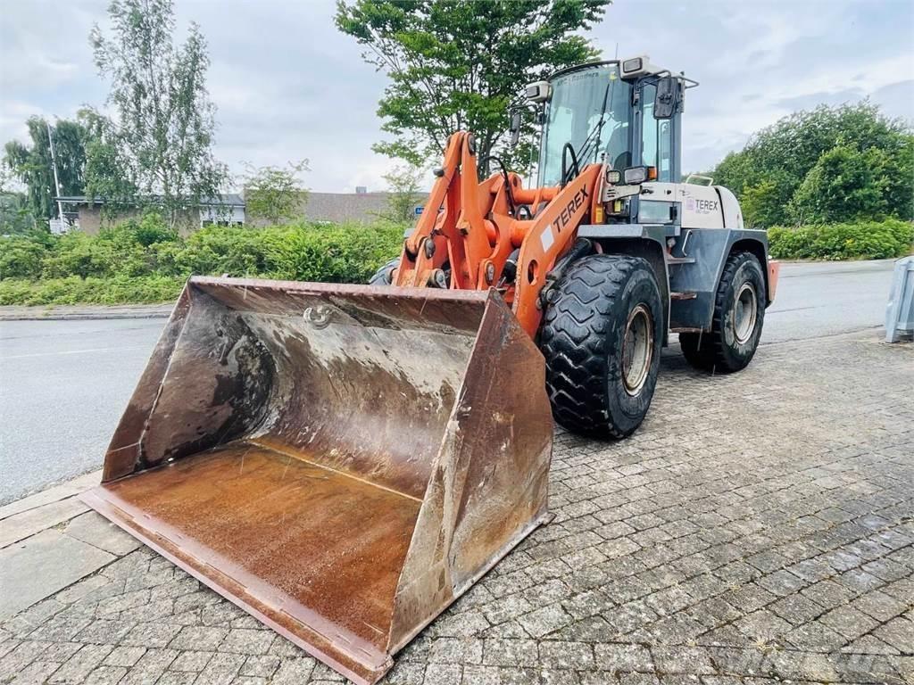 Terex TL260 Kolesové nakladače