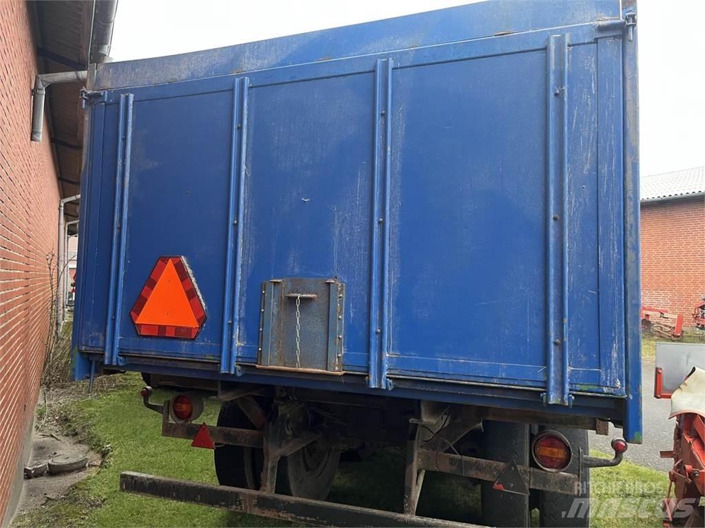  TIPVOGN Vyklápacie prívesy