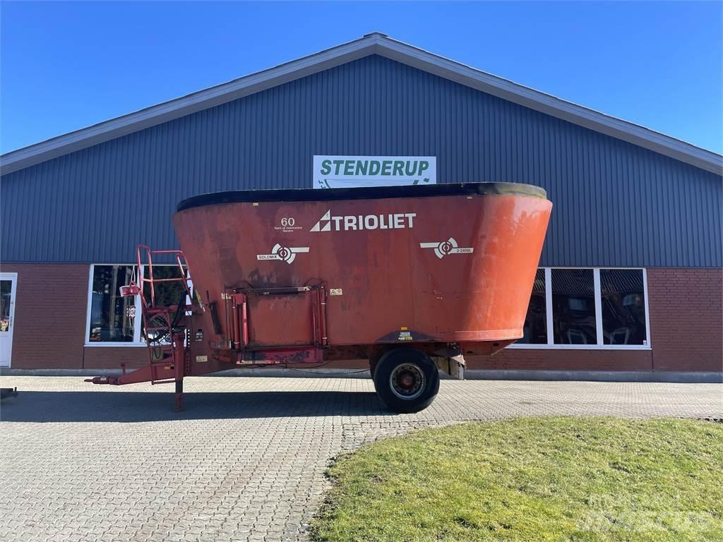 Trioliet 2400 L Samozberacie vozy