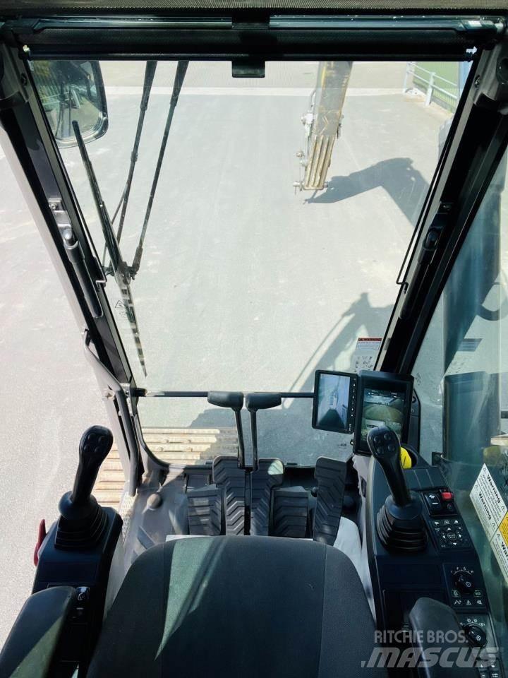 Volvo EC200 EL Pásové rýpadlá