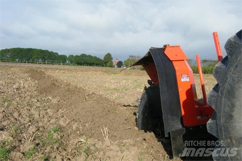  - - -  BOXER AGRI Hĺbkové kypriče