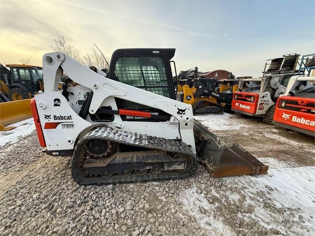 Bobcat T650 Mininakladače