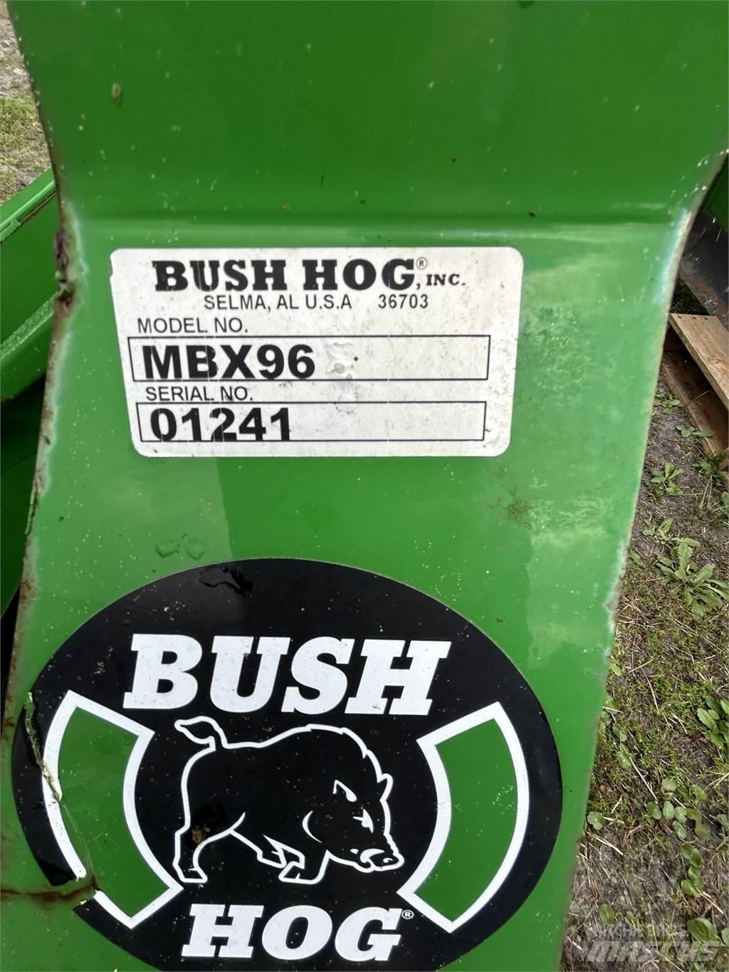 Bush Hog MBX96 Snežné pluhy, predné snežné radlice