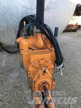  CARRUXO 10000L Obilné návesy