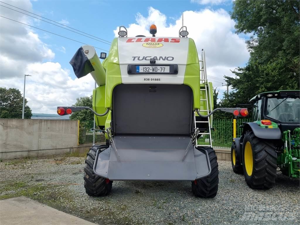 CLAAS 430 Tucano Kombinované zberacie stroje