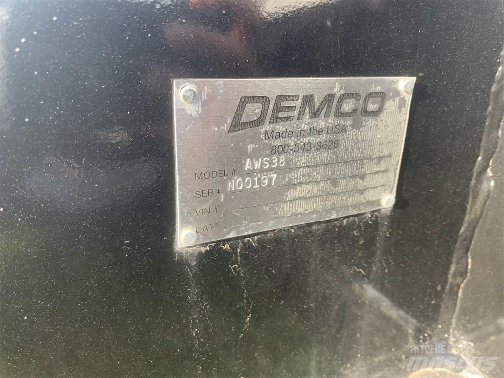 Demco AWS38 Obilné návesy