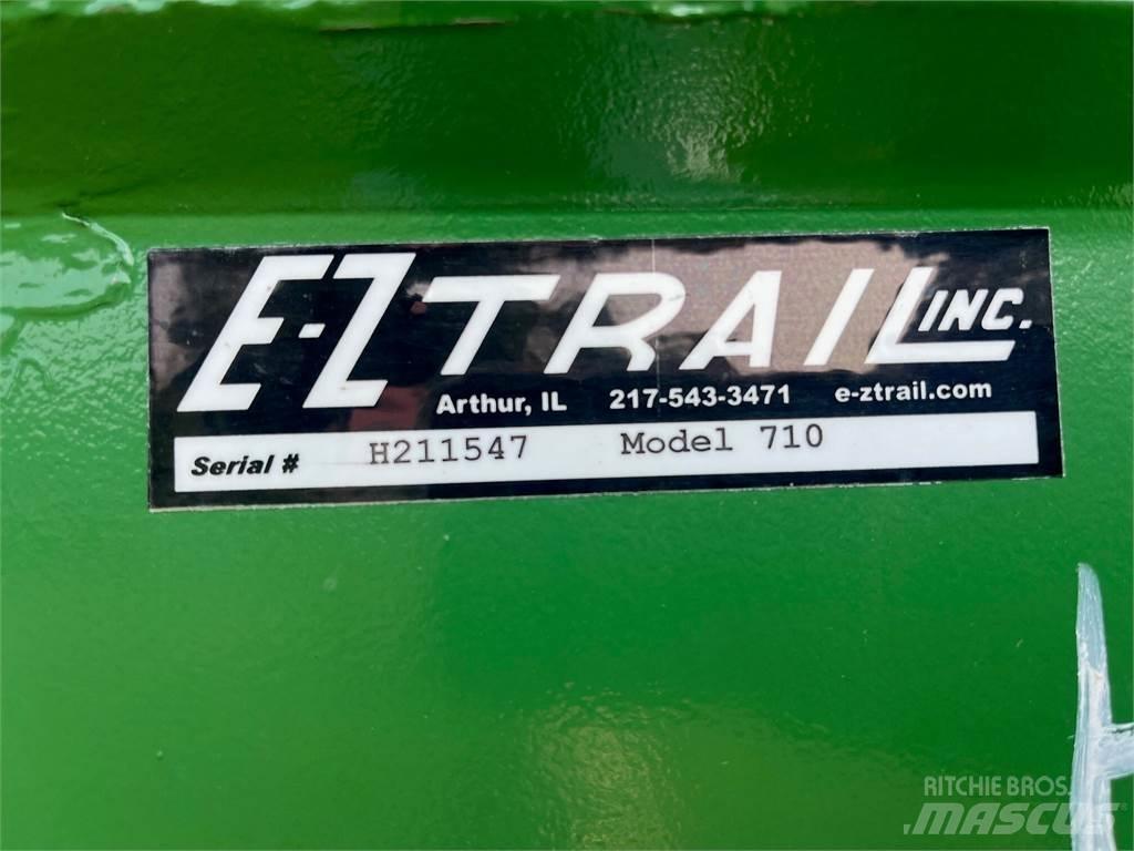 E-Z Trail 710 Obilné návesy
