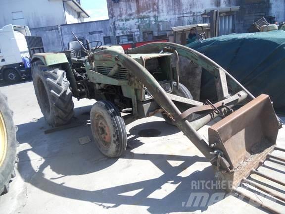 Fendt 104S Traktory