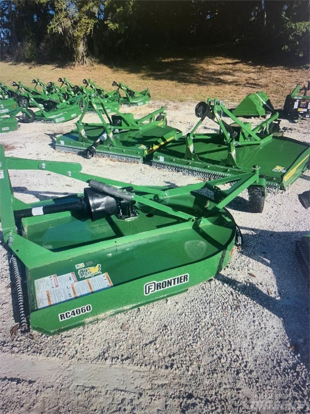 Frontier RC4060 Drviče a rezače balíkov