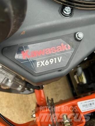 Husqvarna Z548 Kosačky s nulovým polomerom otáčania