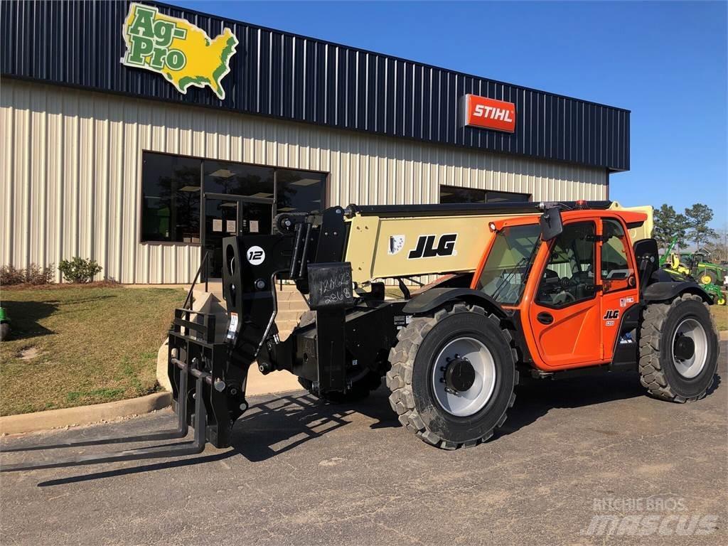 JLG 1255 Teleskopické manipulátory