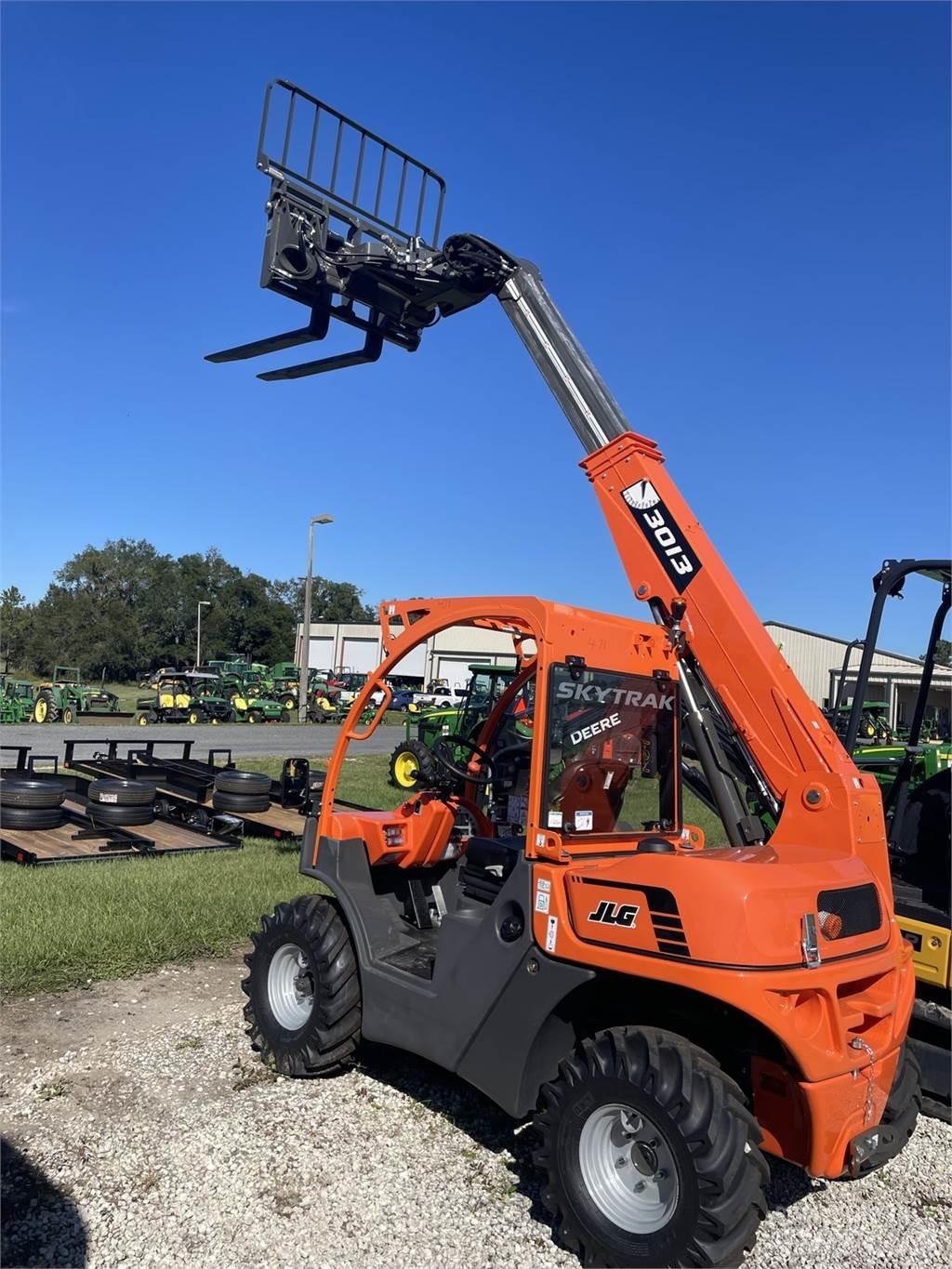 JLG 3013 Teleskopické manipulátory