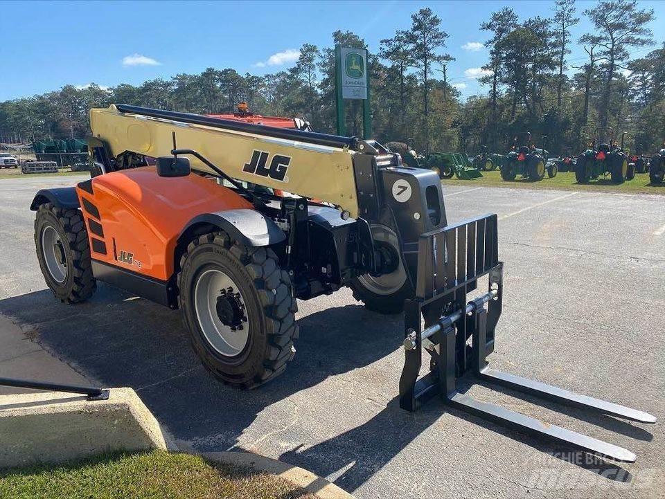JLG 742 Teleskopické manipulátory