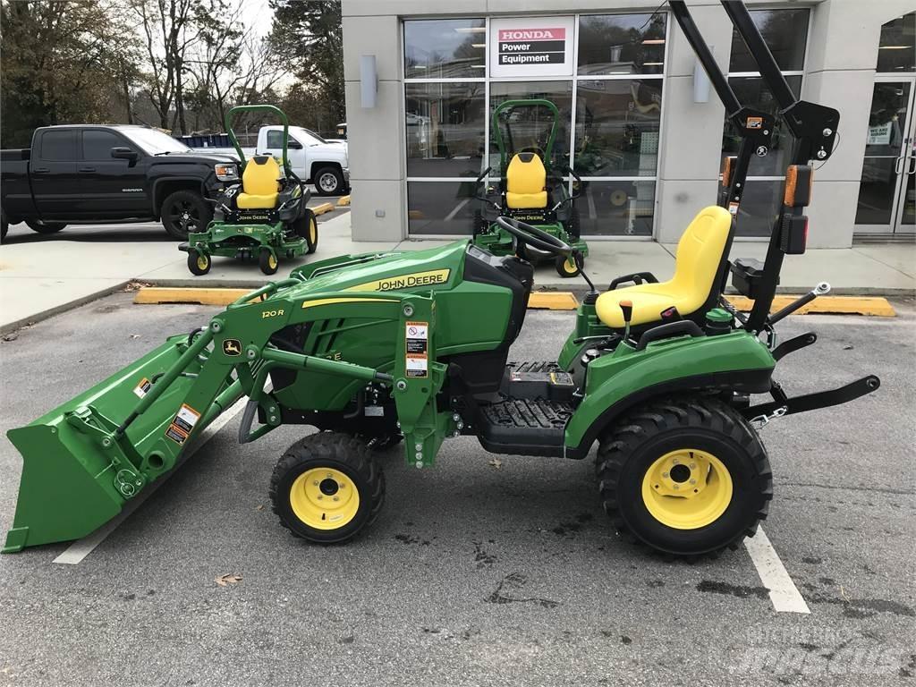 John Deere 1023E Kompaktné traktory