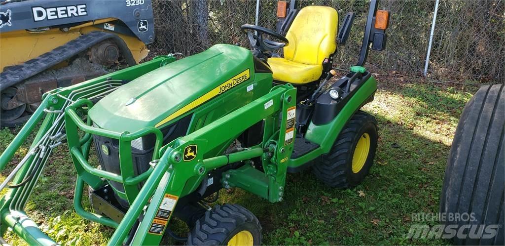 John Deere 1023E Kompaktné traktory
