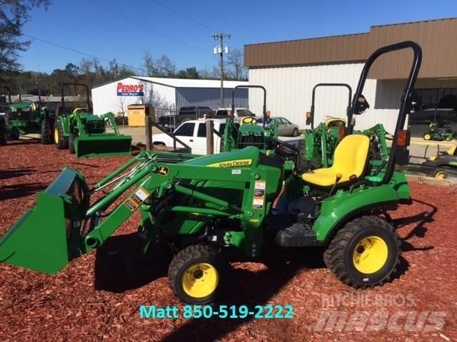 John Deere 1023E Kompaktné traktory