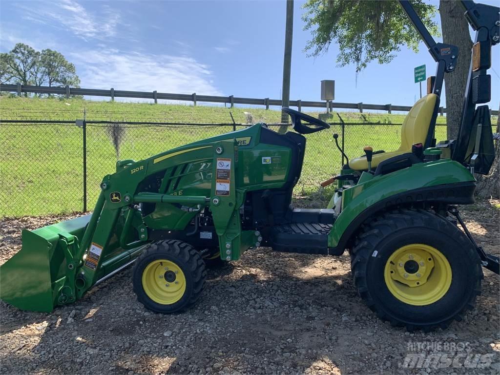 John Deere 1023E Kompaktné traktory