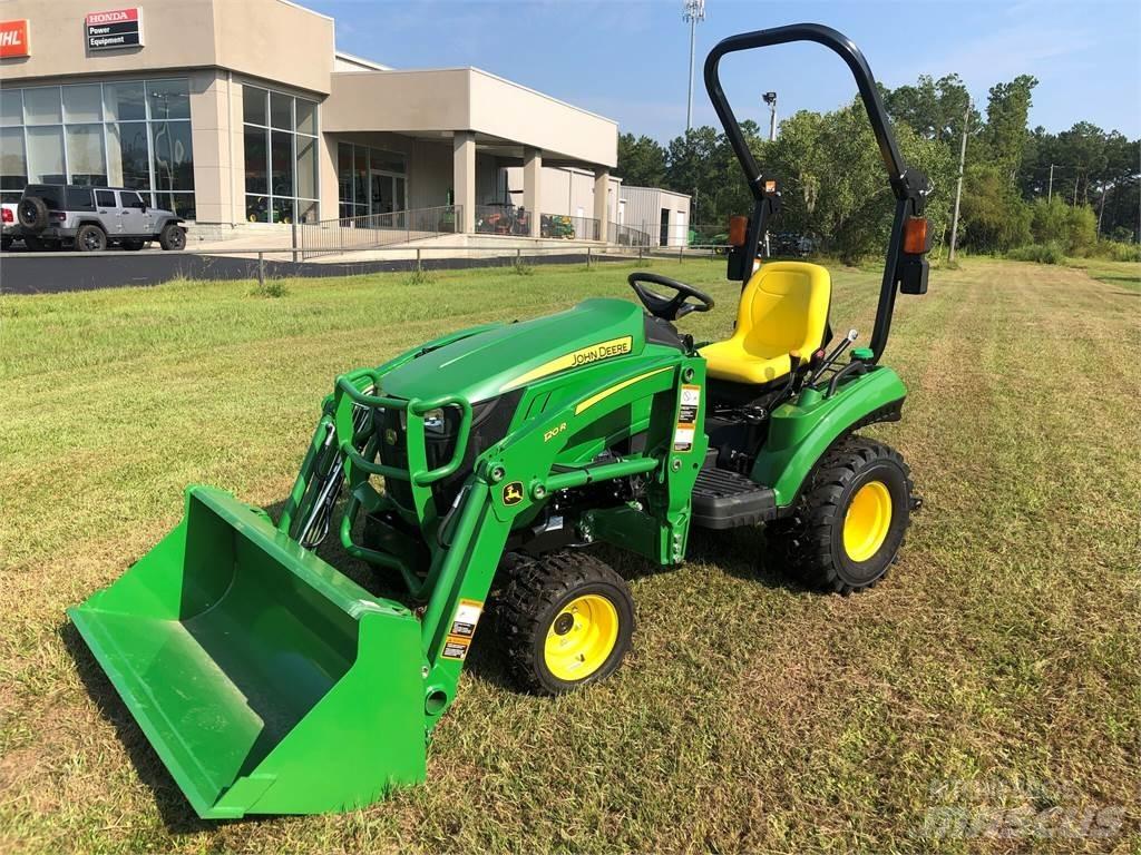 John Deere 1023E Kompaktné traktory