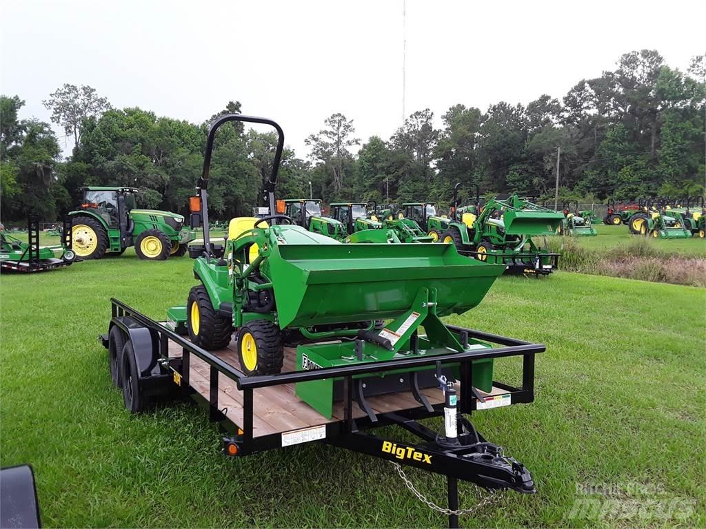 John Deere 1025R Kompaktné traktory