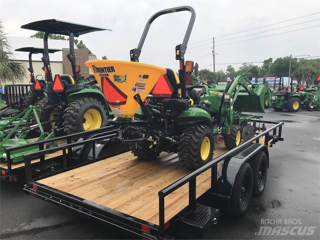 John Deere 1025R Kompaktné traktory