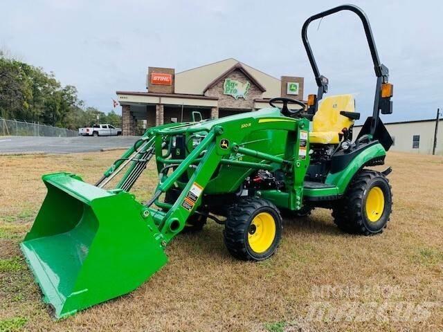 John Deere 1025R Kompaktné traktory