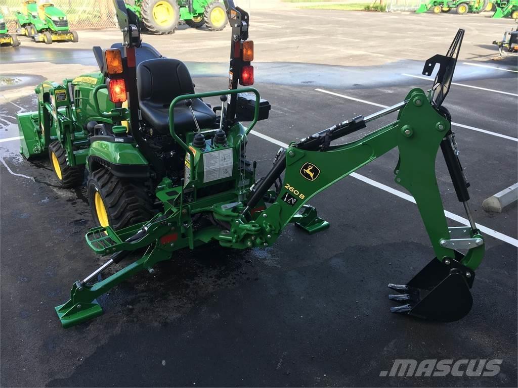 John Deere 1025R Kompaktné traktory