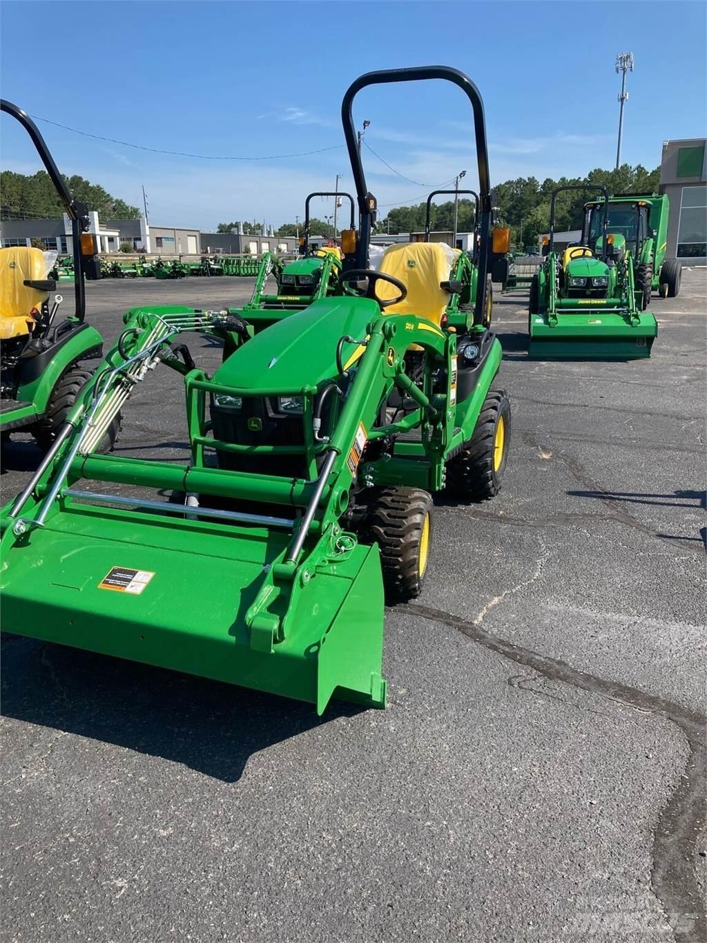 John Deere 1025R Kompaktné traktory