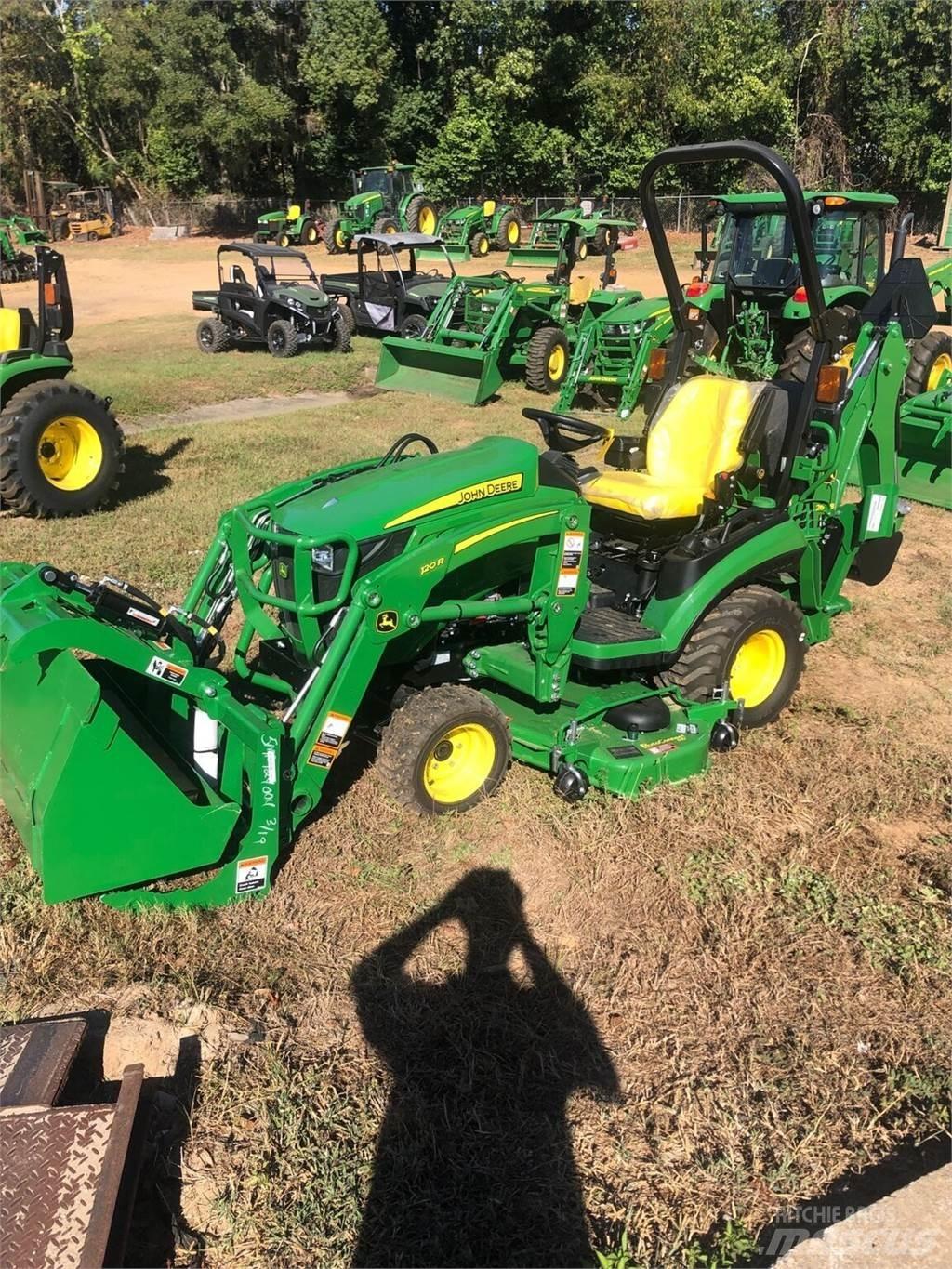 John Deere 1025R Kompaktné traktory