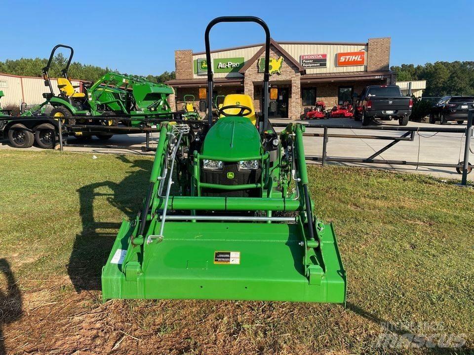 John Deere 1025R Kompaktné traktory