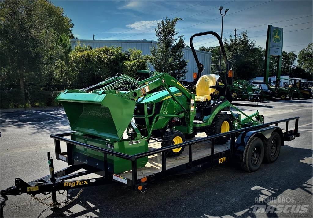 John Deere 1025R Kompaktné traktory