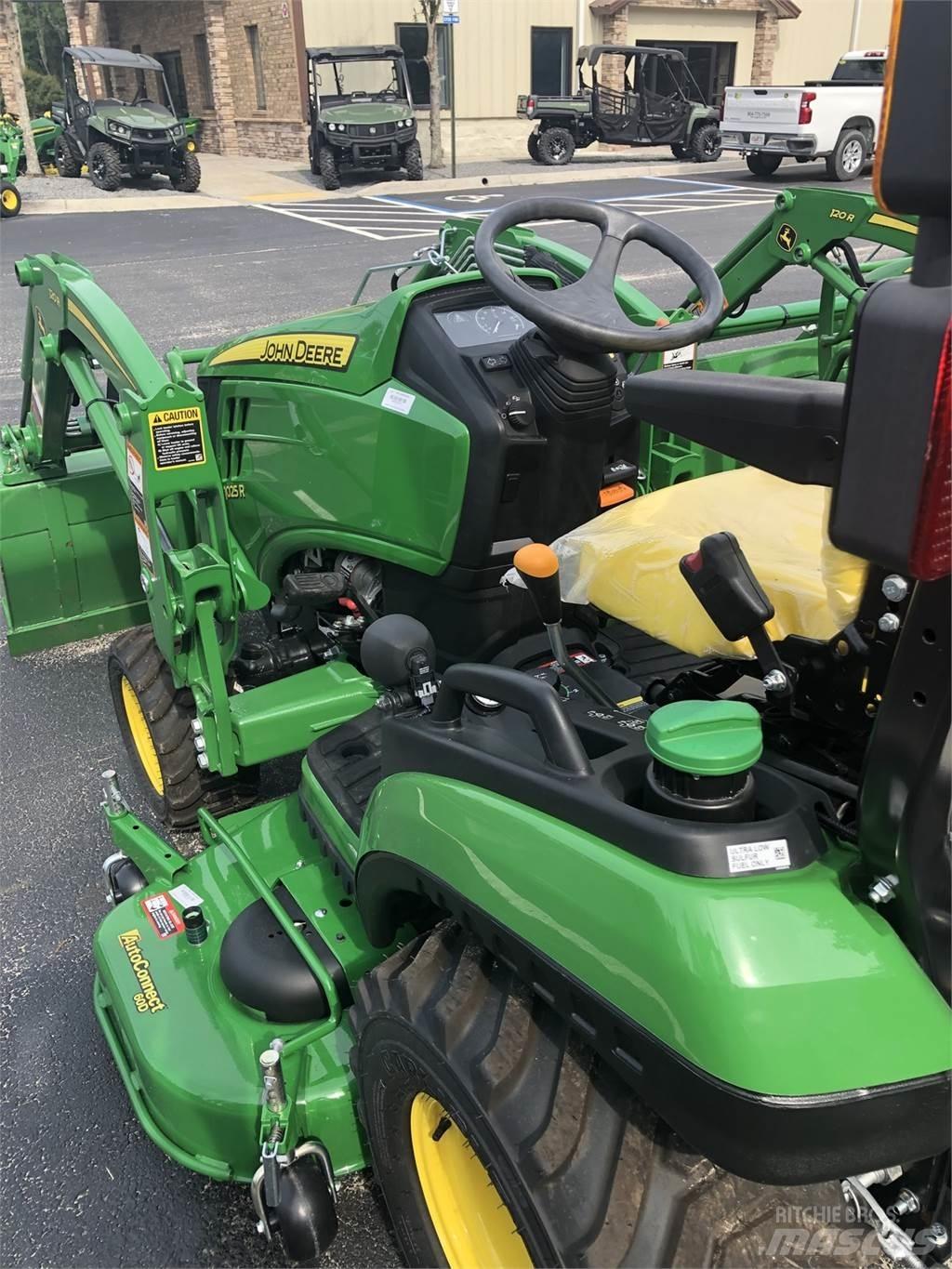 John Deere 1025R Kompaktné traktory