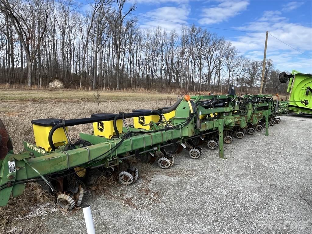 John Deere 1720 Sadiace stroje