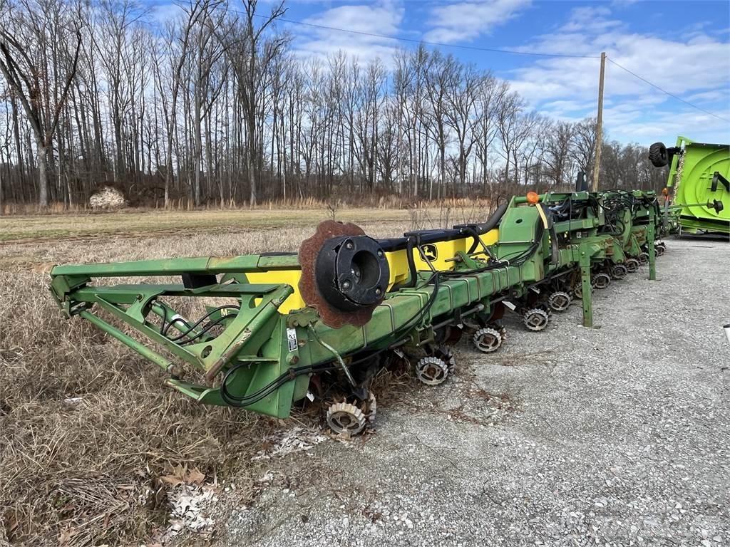 John Deere 1720 Sadiace stroje